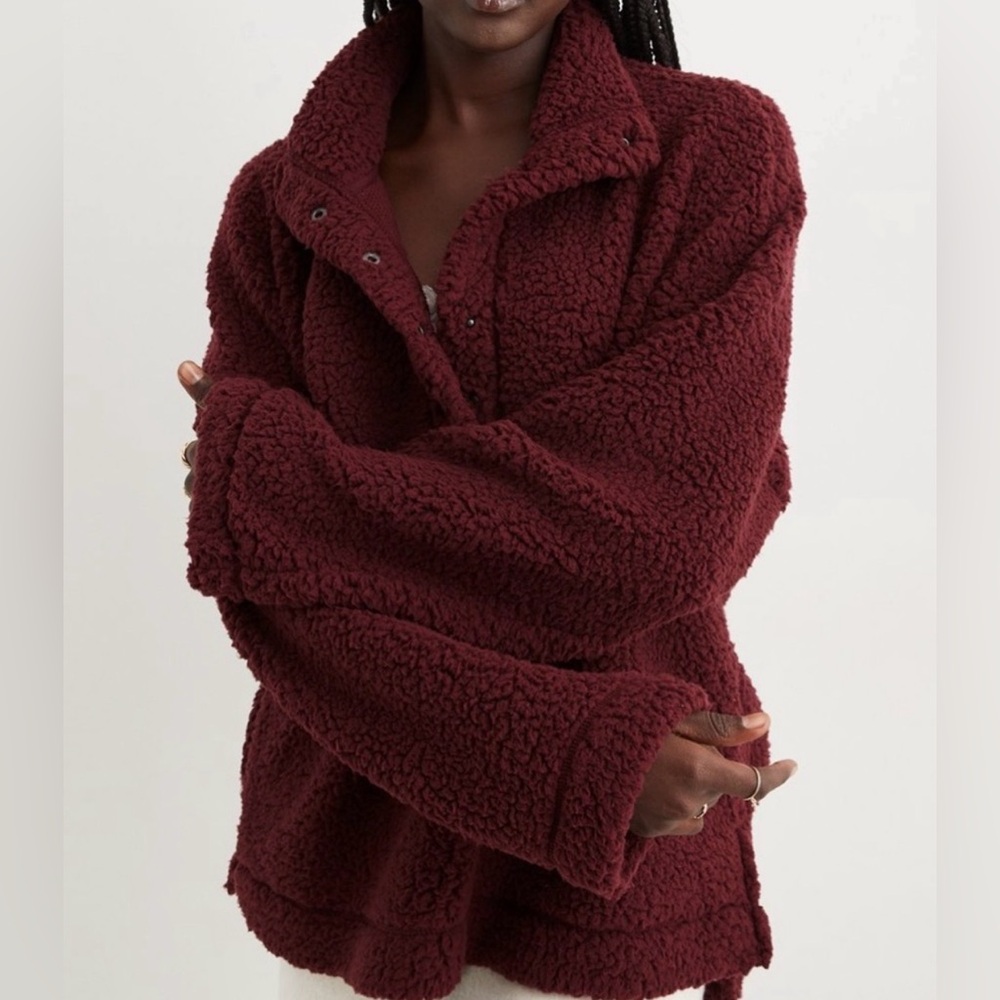 Aerie Sherpa quarter snap sweatshirt